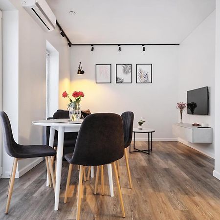 Owls Hill Apartment Kaunas Kültér fotó