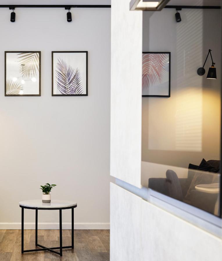 Owls Hill Apartment Kaunas Kültér fotó